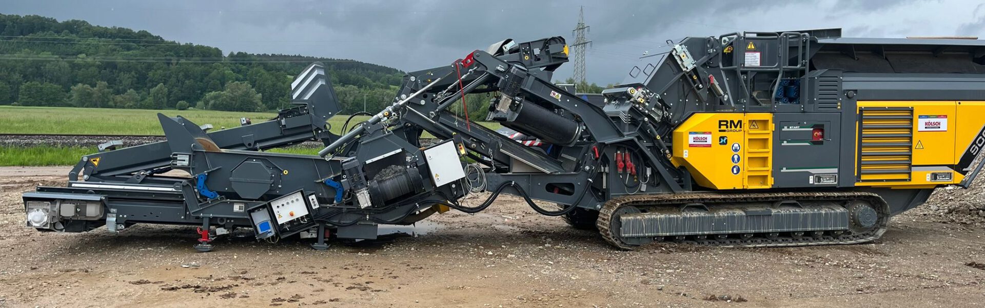 Zu sehen ist die Mobile Brecheranlage für den Abbruch.